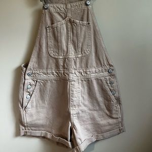 Old Navy Straight Slouchy Non Stretch Jean Short Overalls — 3.5in inseam
